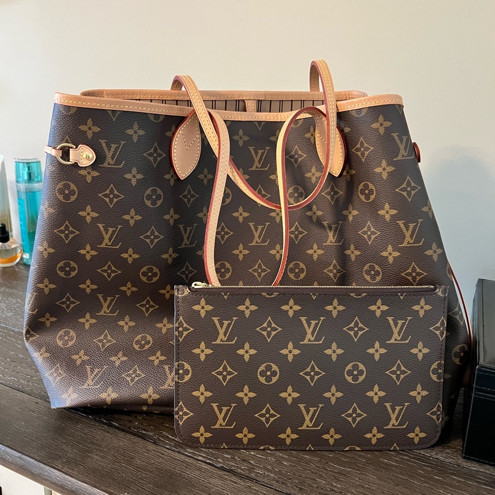 Louis Vuitton Monogram Canvas Neverfull GM in Brown and Tan